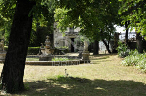 Château Historique en Drôme Provençale